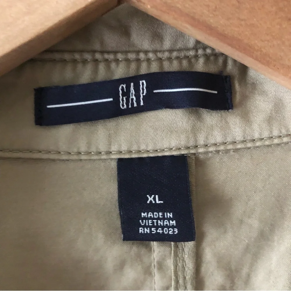 GAP 3/4 Length Sleeve Khaki Trench Coat